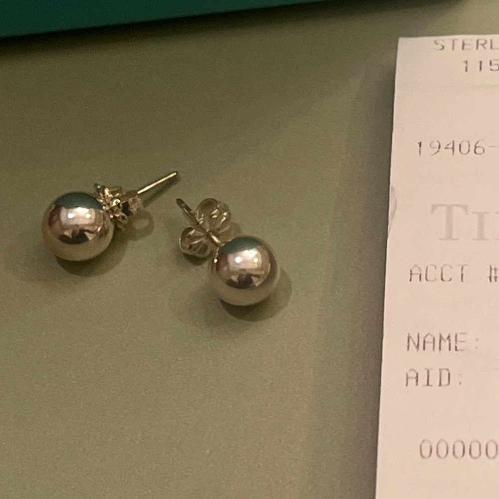 Tiffany HardWear
Ball Earrings
in Silver, 8 mm